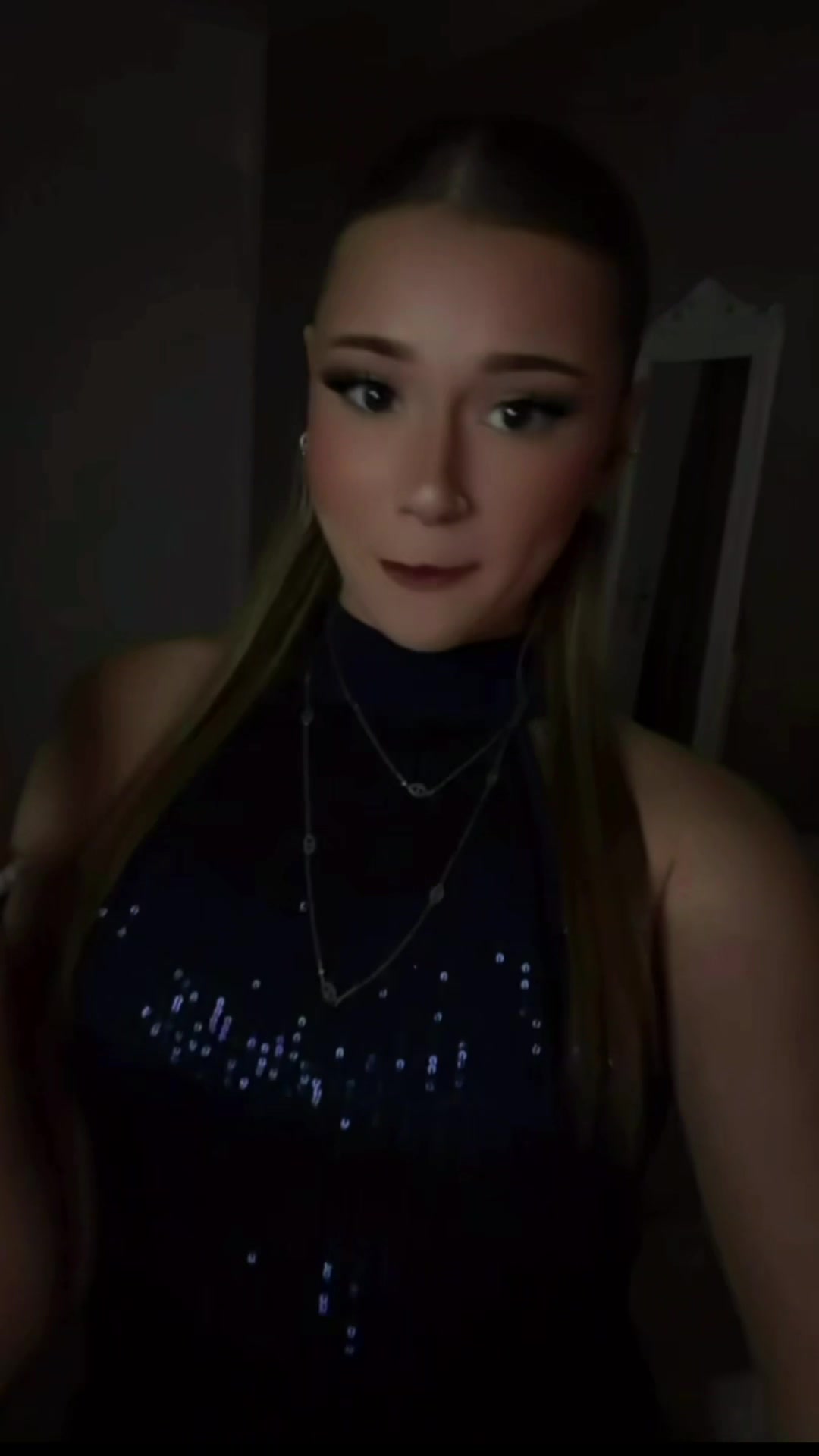 @𝑳.𝑱