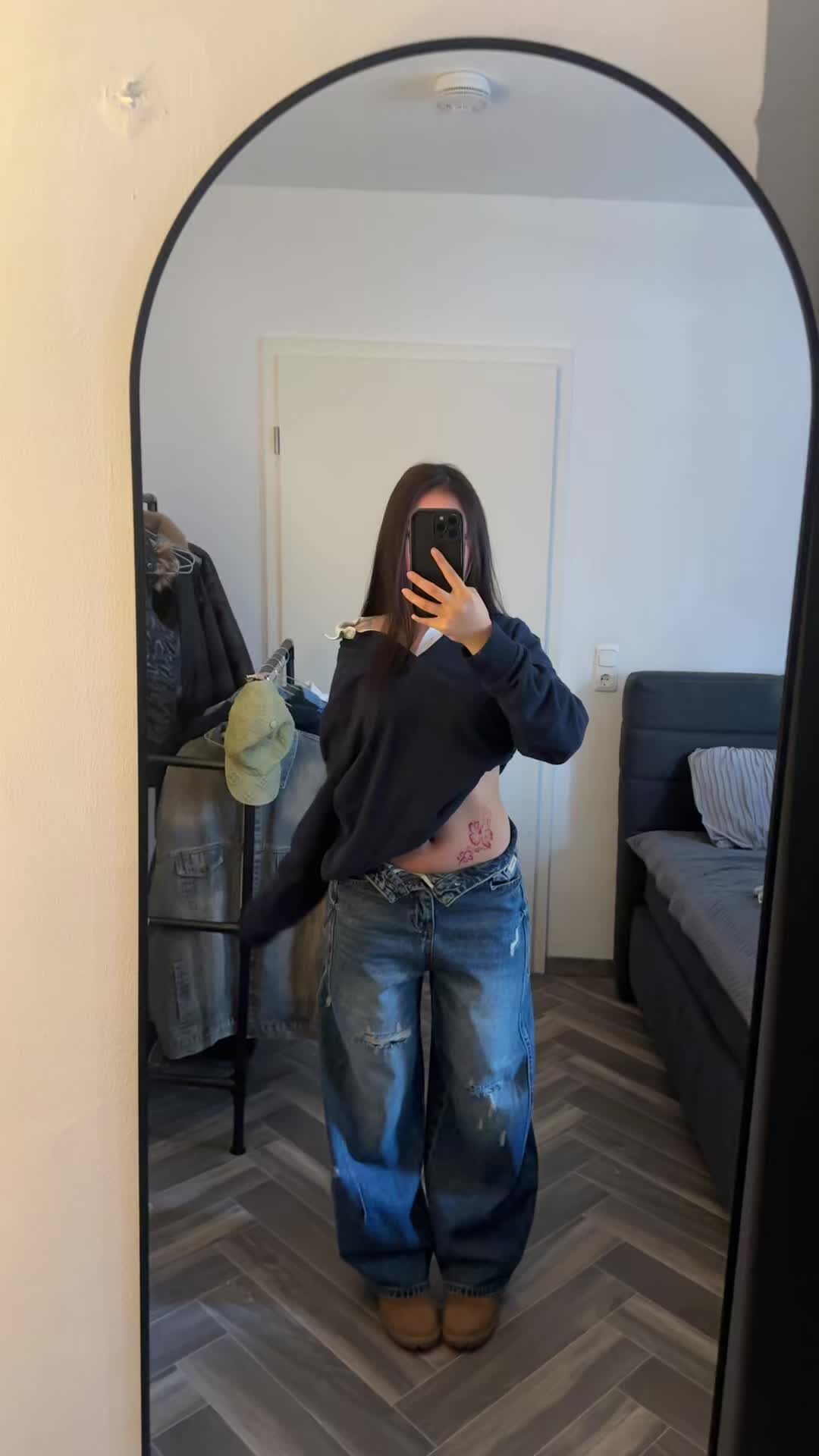 @llindaqq