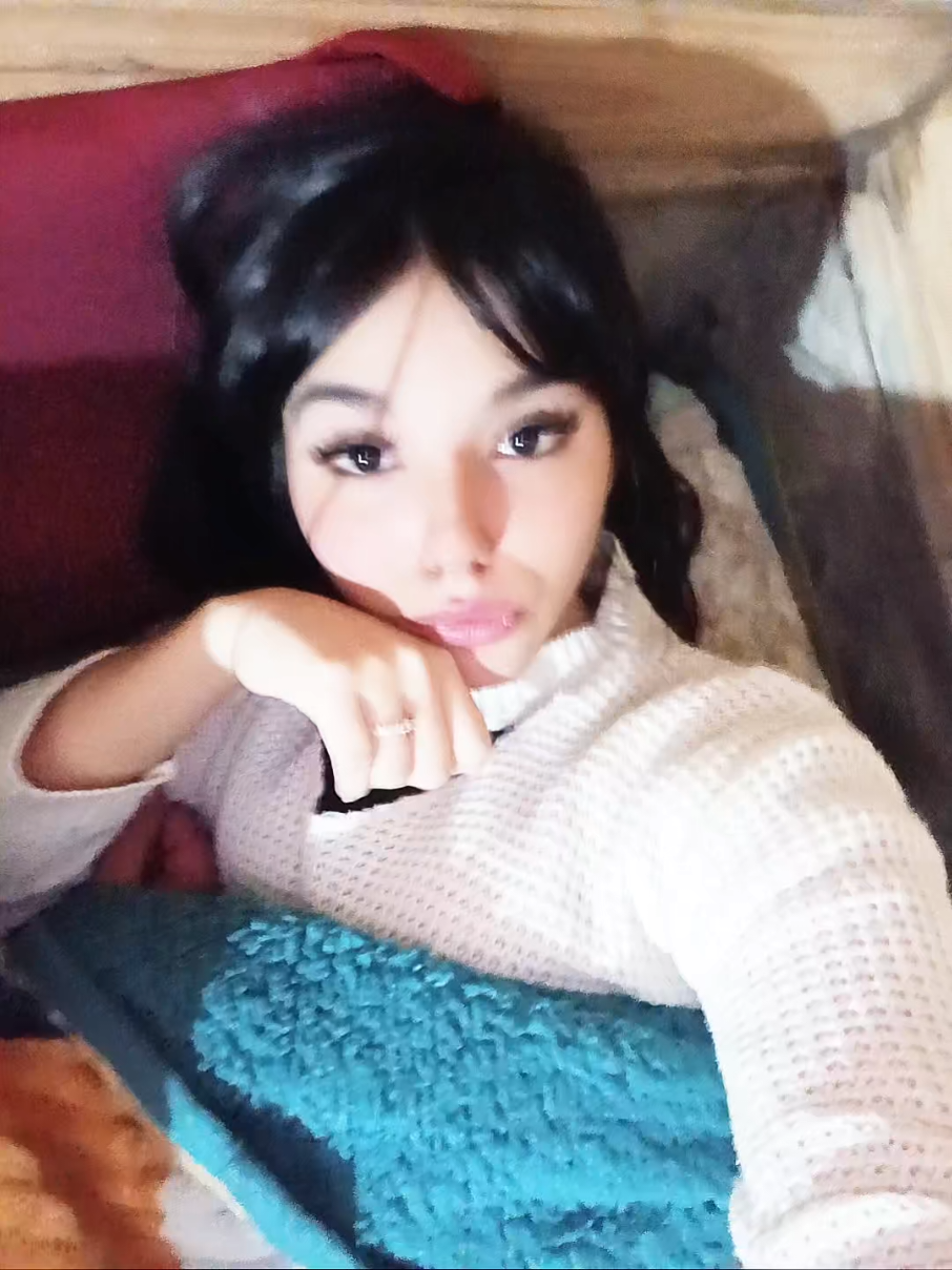 @melyabril_
