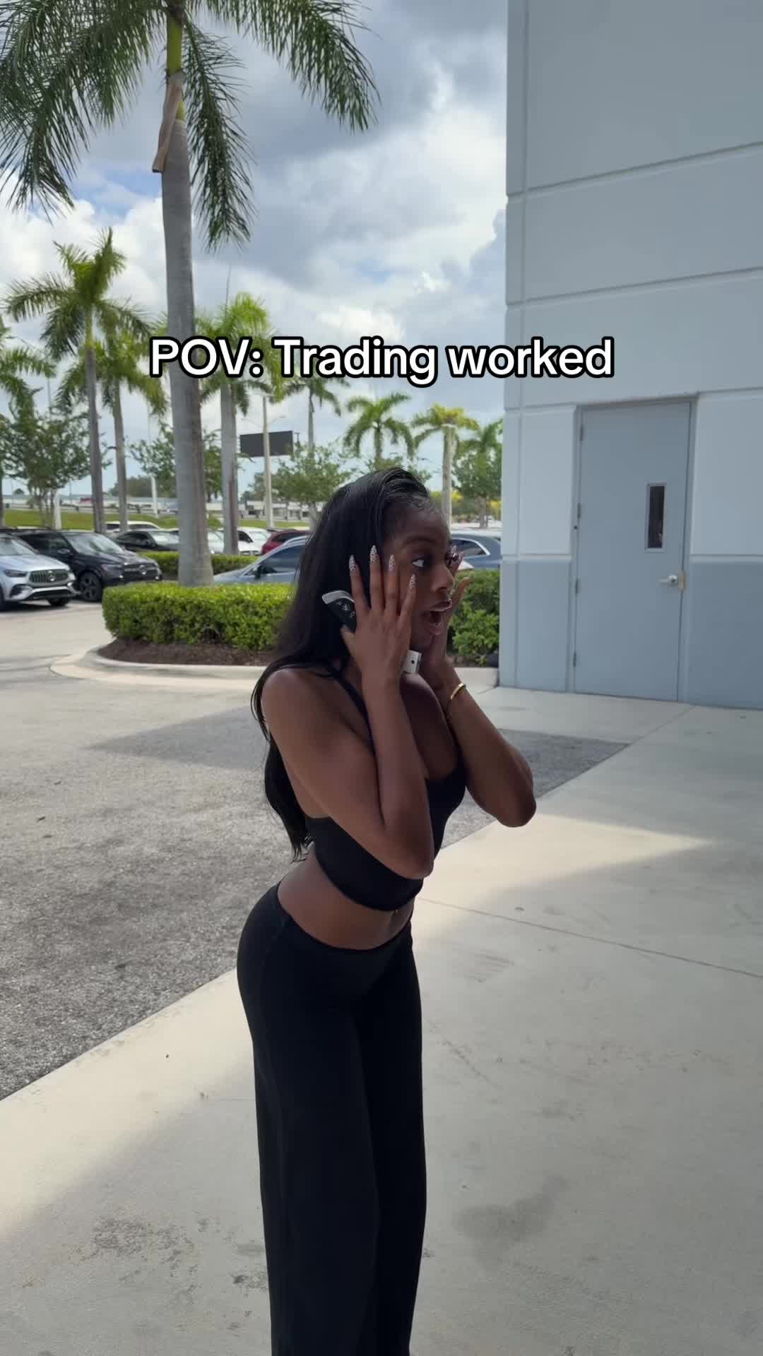 @chromelola