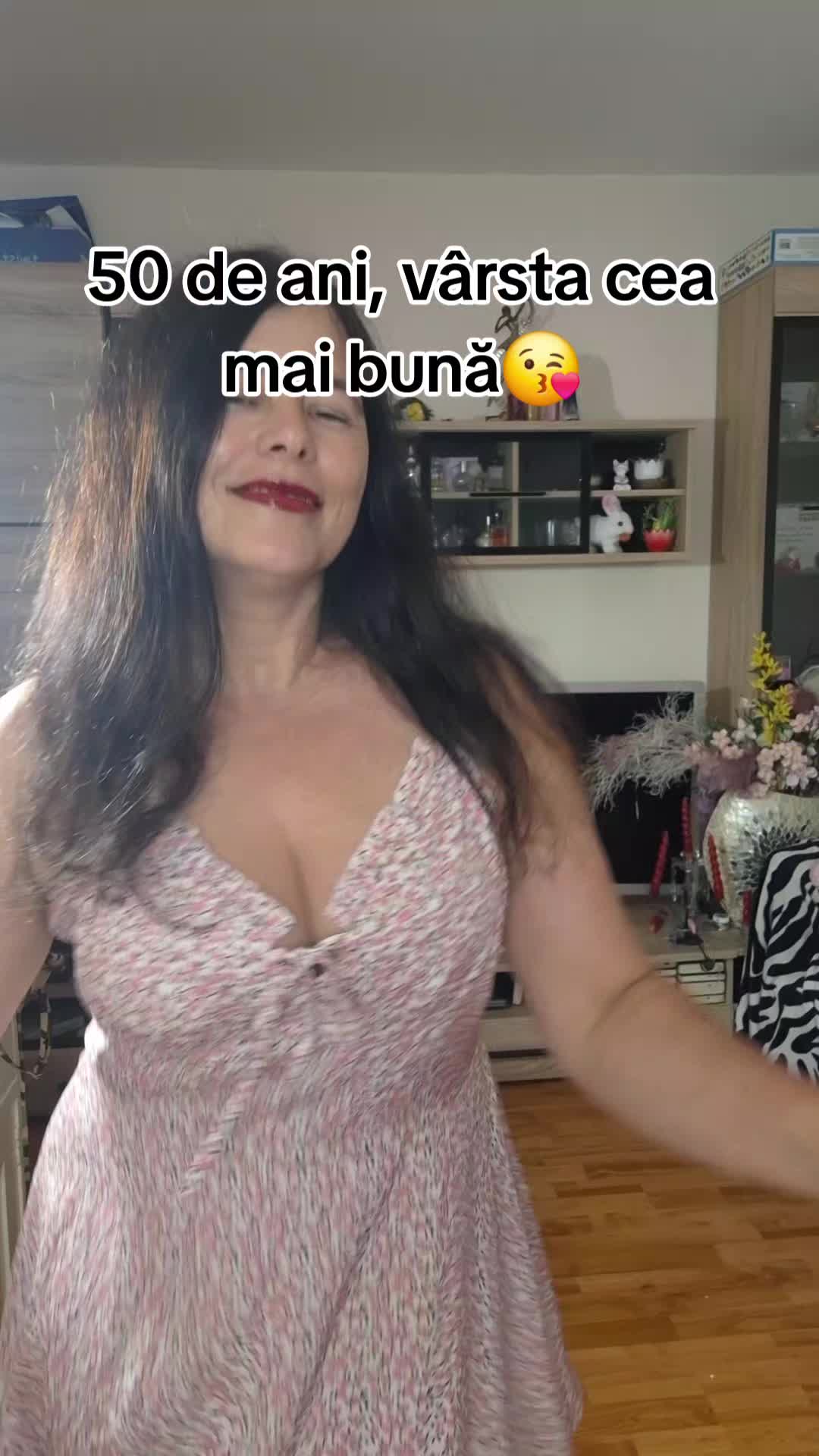 @Mirela50
