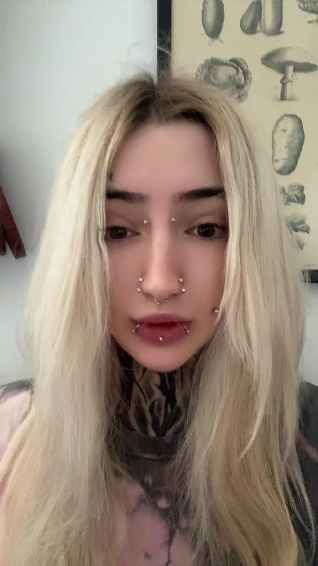 @ꪗꪊꪀꪖ