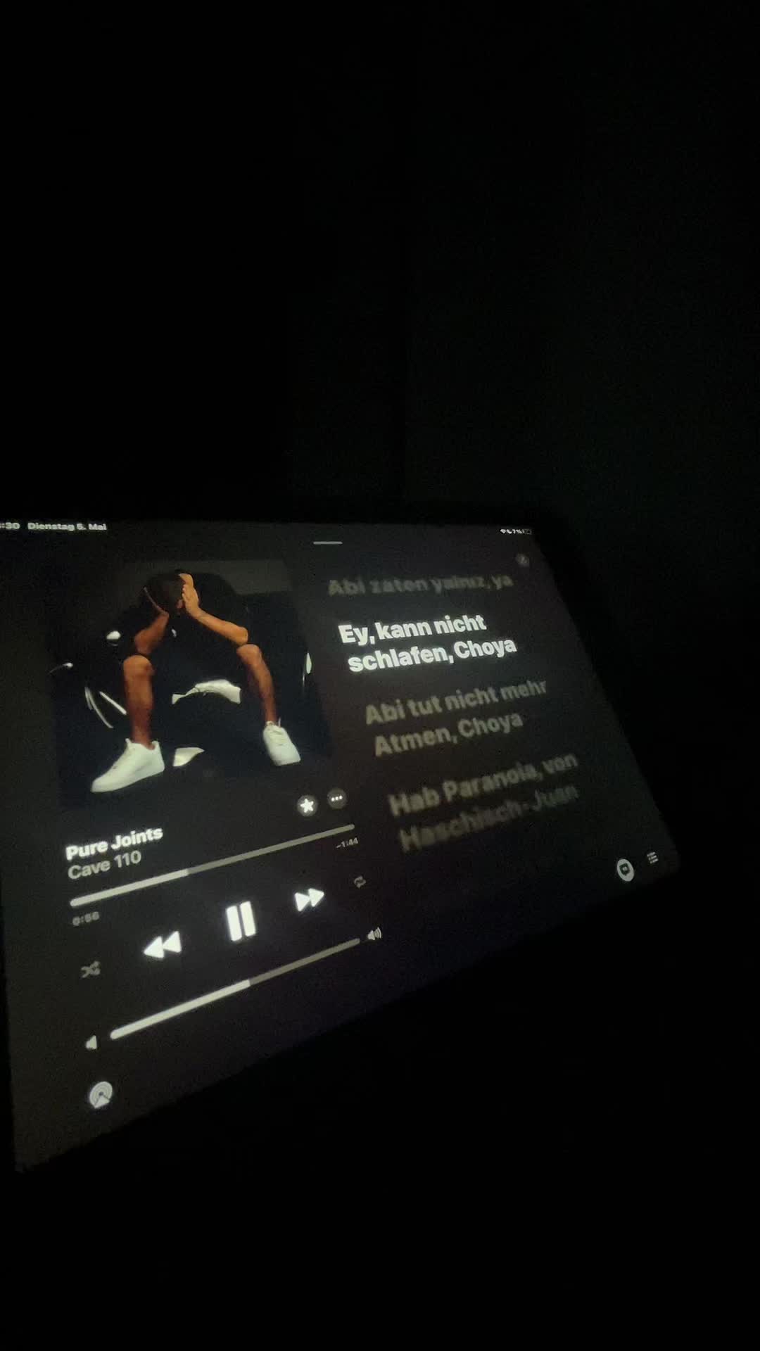 @Applemusik_Lyrics.
