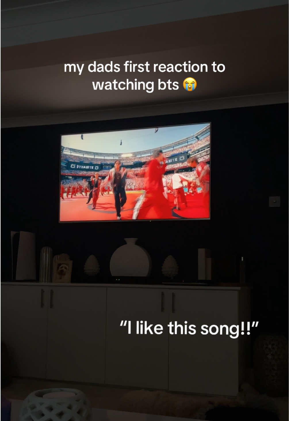 @ellen⁷