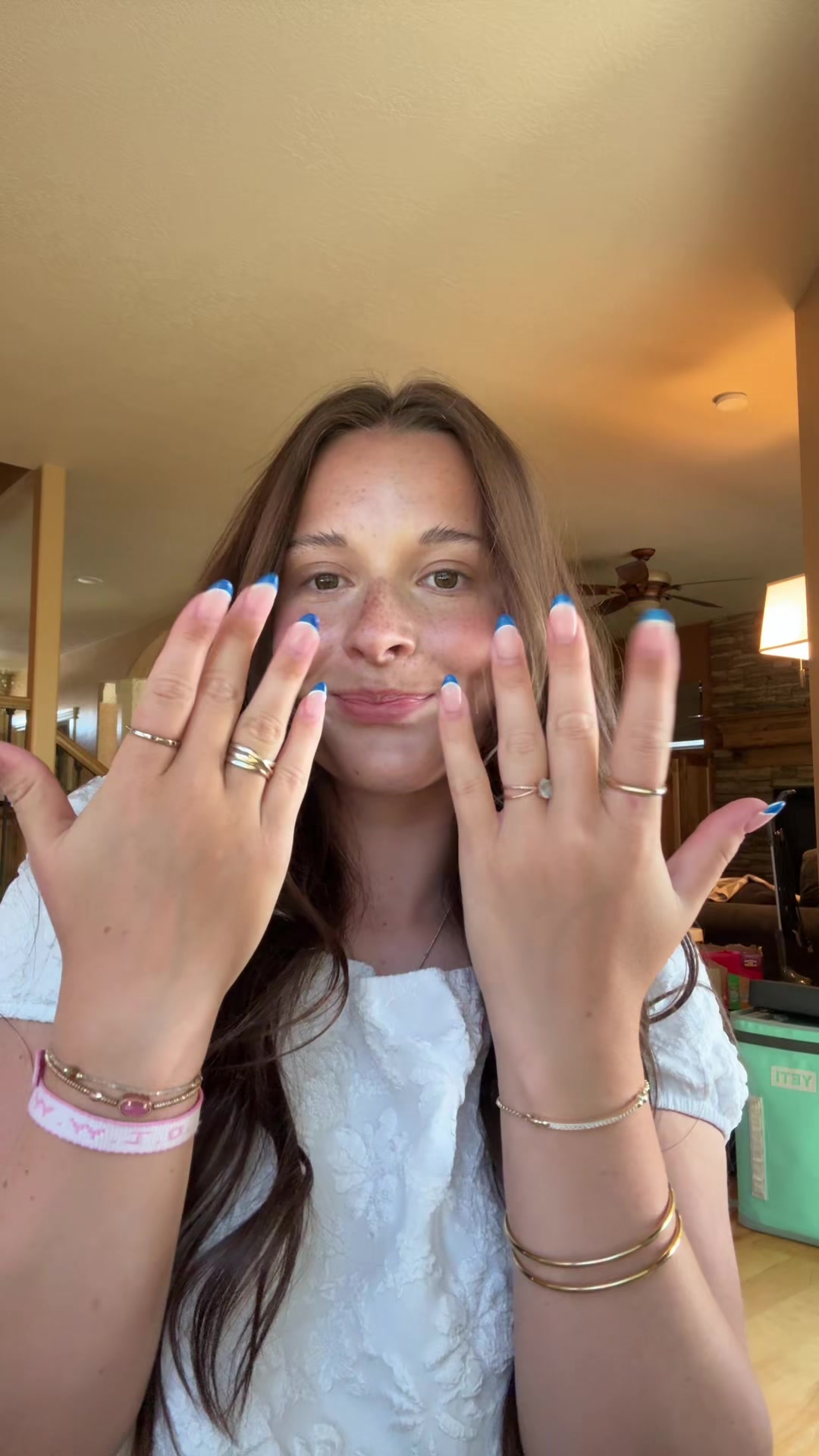 @Taylee