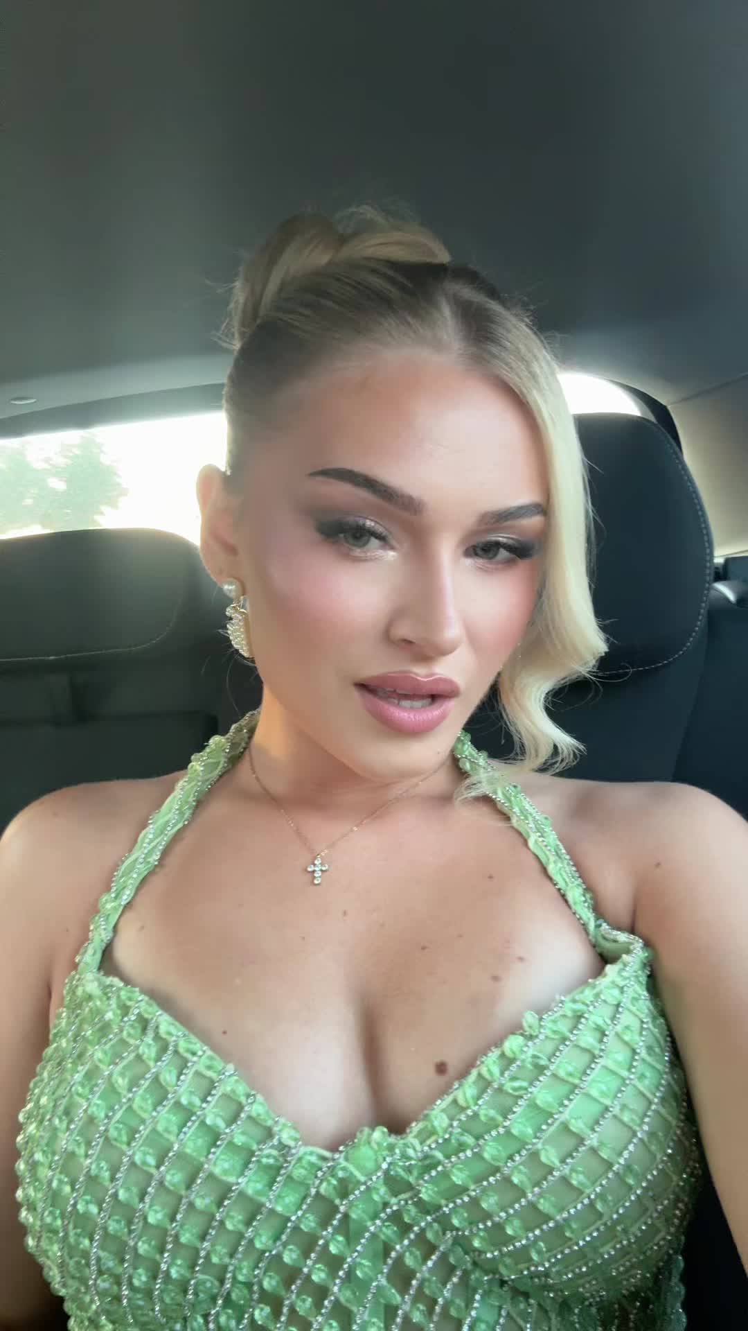 @elenaskrobic_