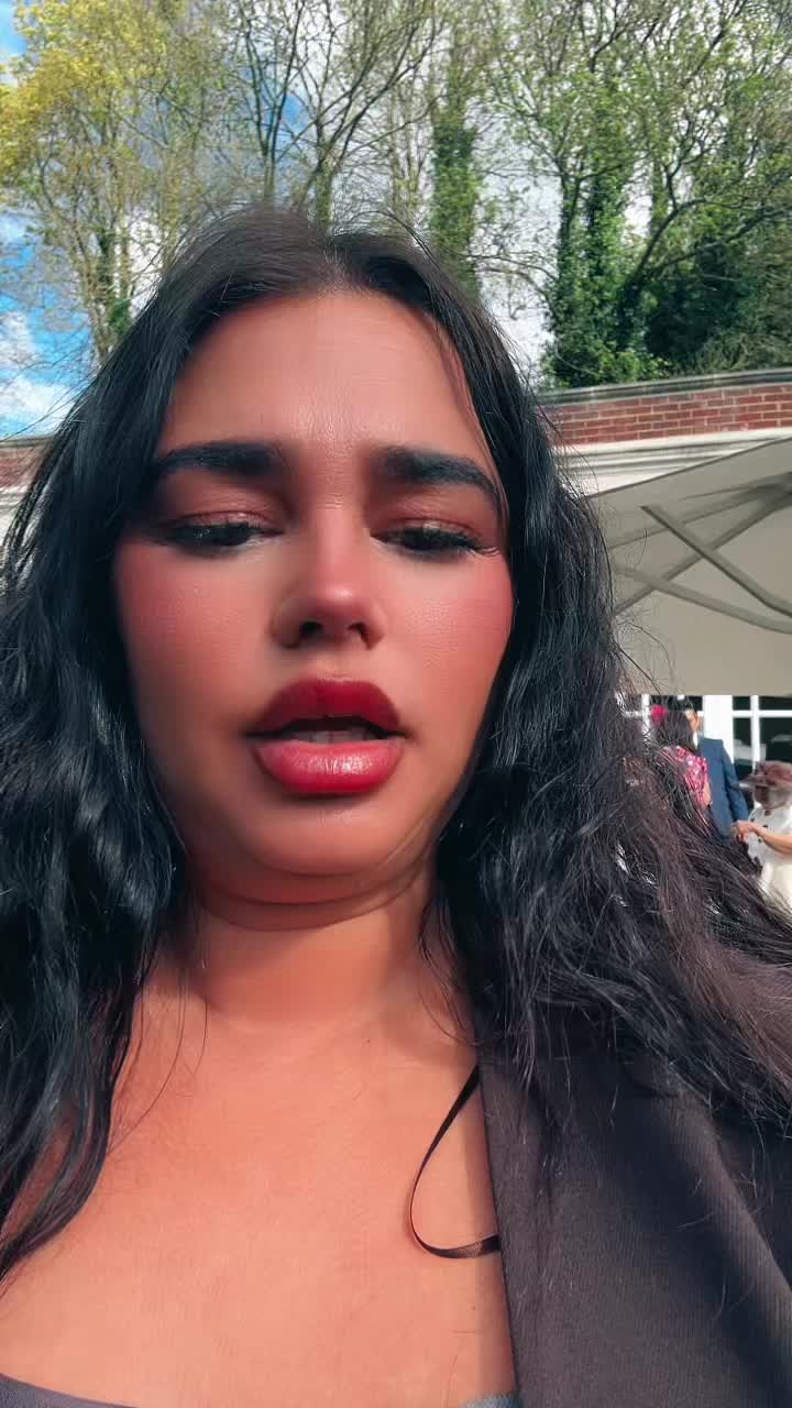 @luanapeach