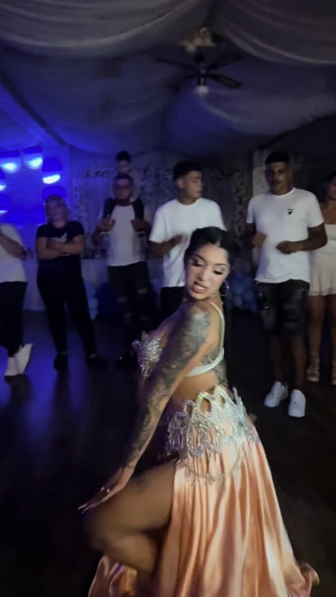 @veronicazuzuuu