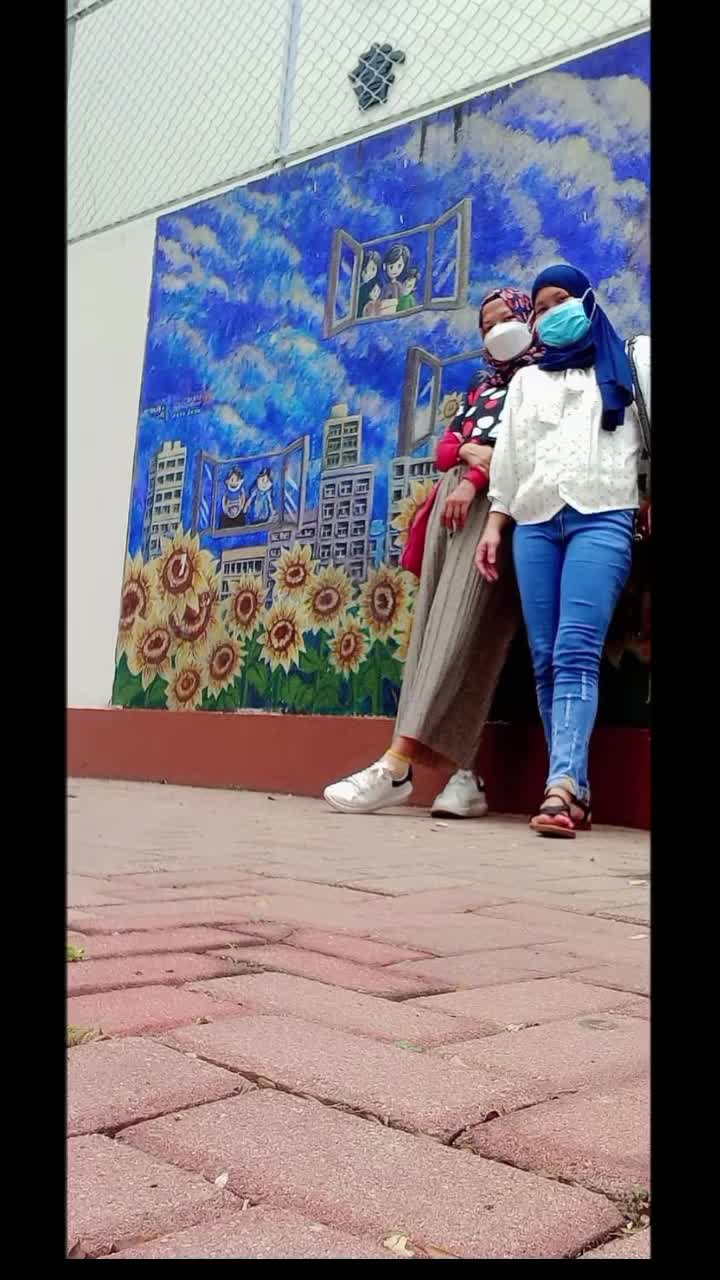 @C. naura