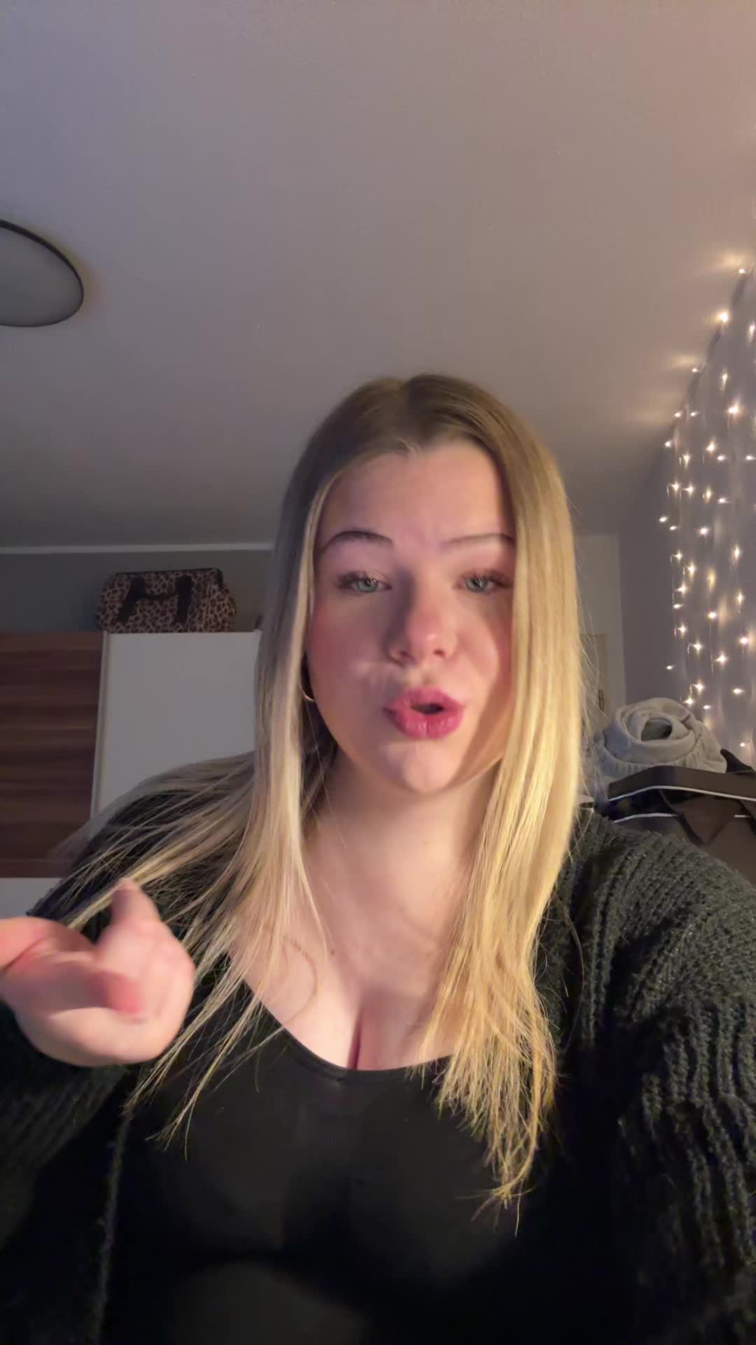 @leonie