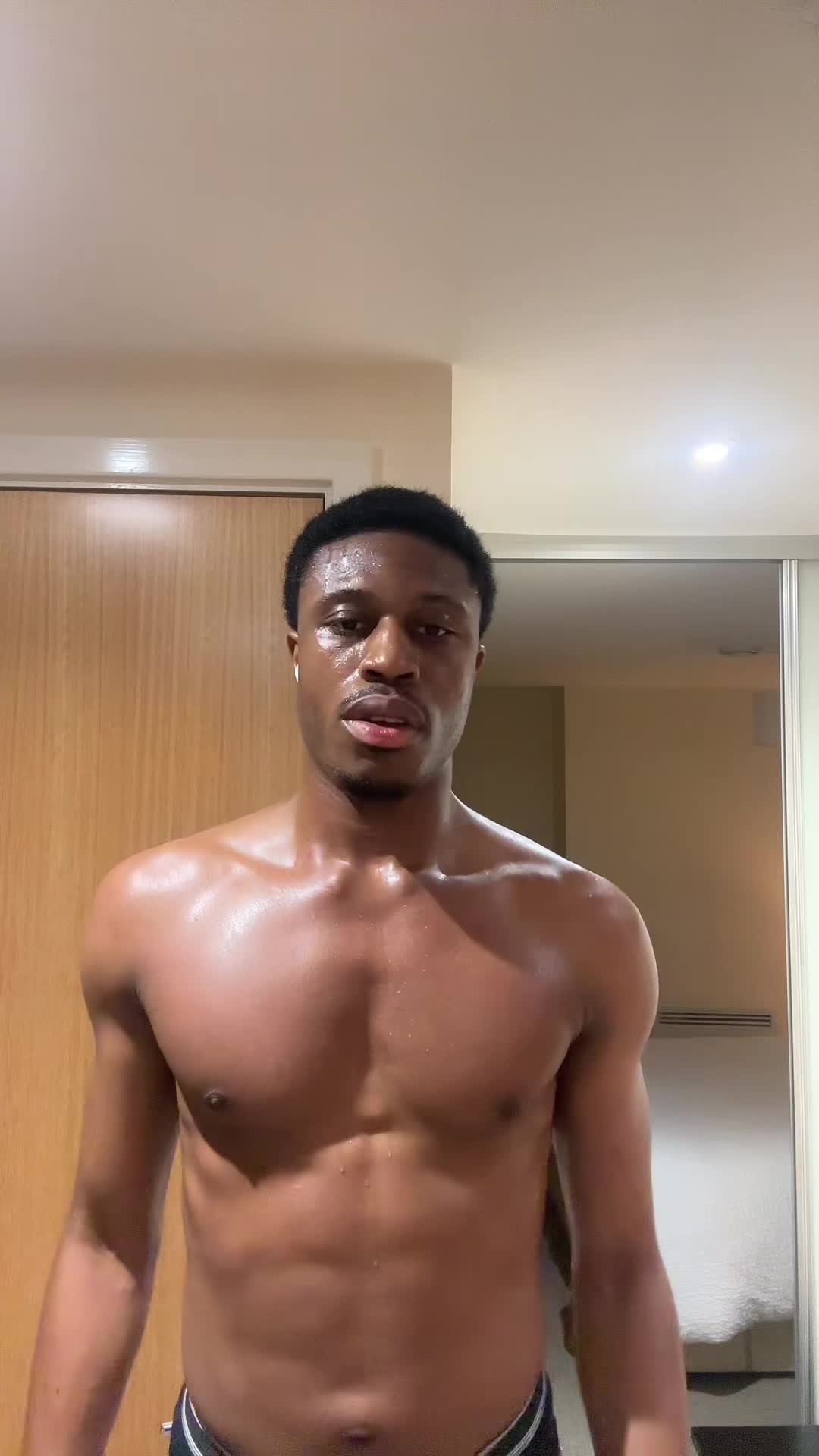@S💫