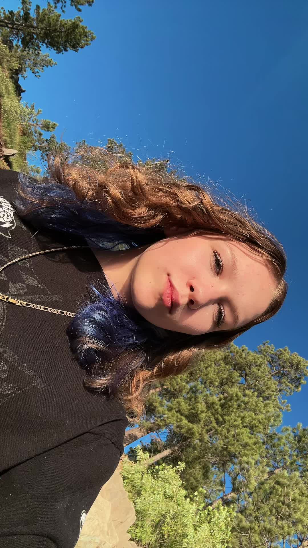 @Jasmyn R
