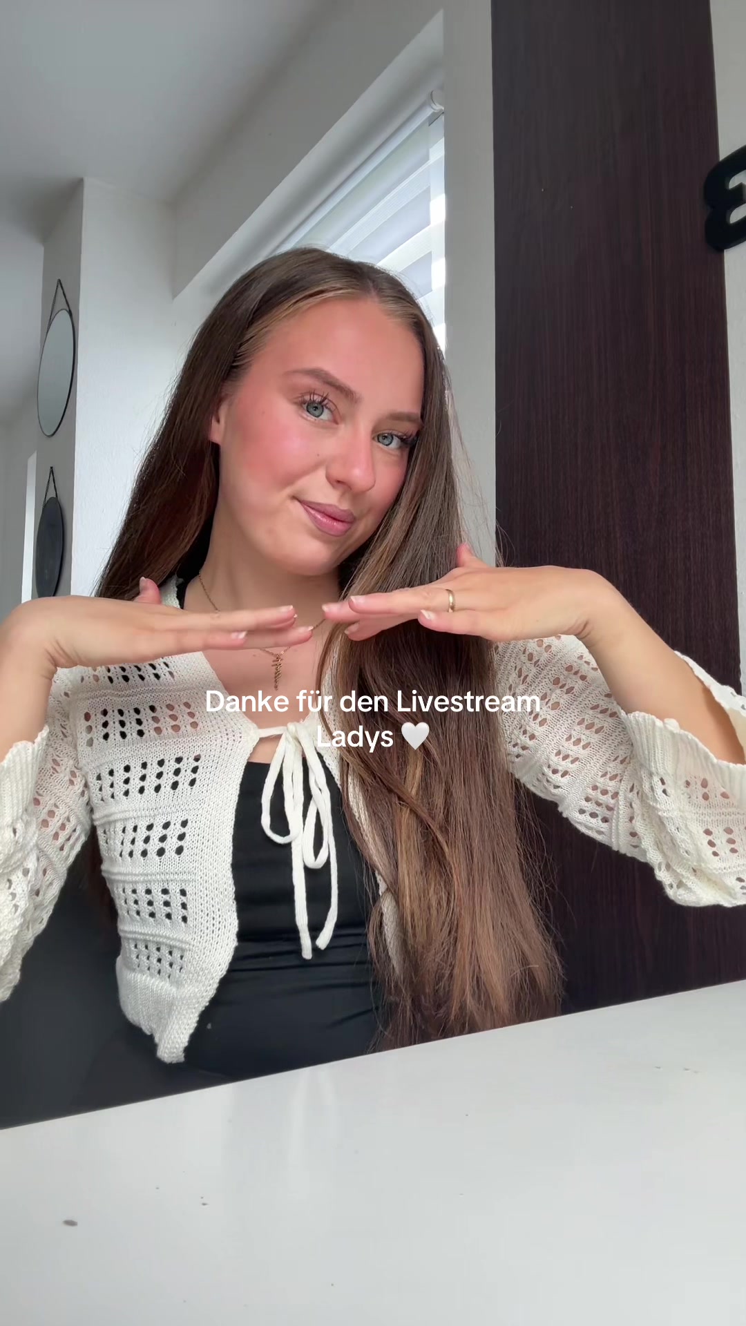 @jul1amomlife