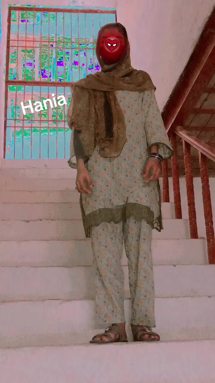 @Hania😎🤗😉