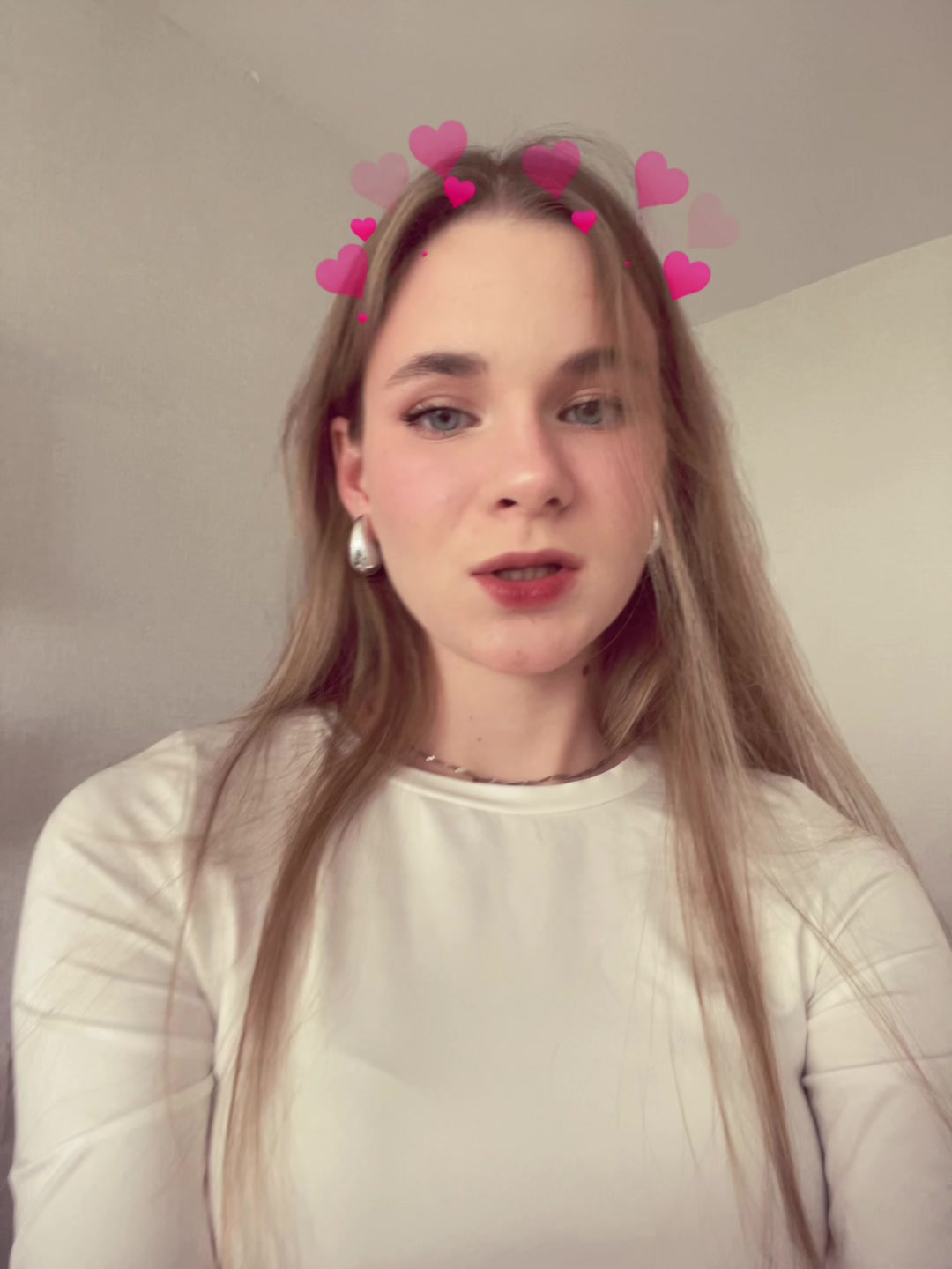 @анька 🌟