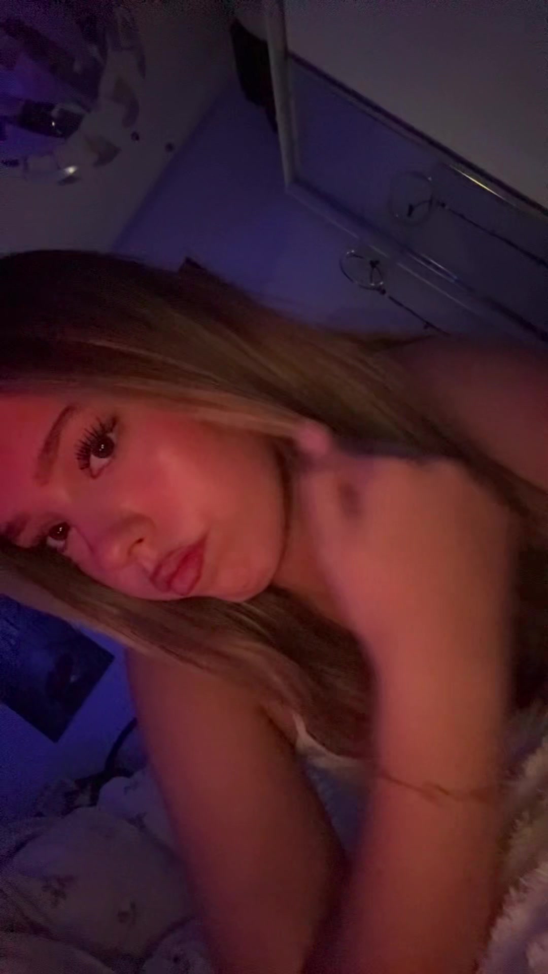 @77.valentinaaa