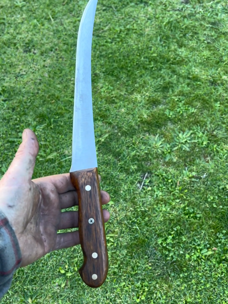 @Black_fish_blades