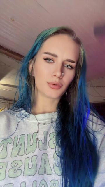 @Ťĩfffäñÿÿÿ! 🖤