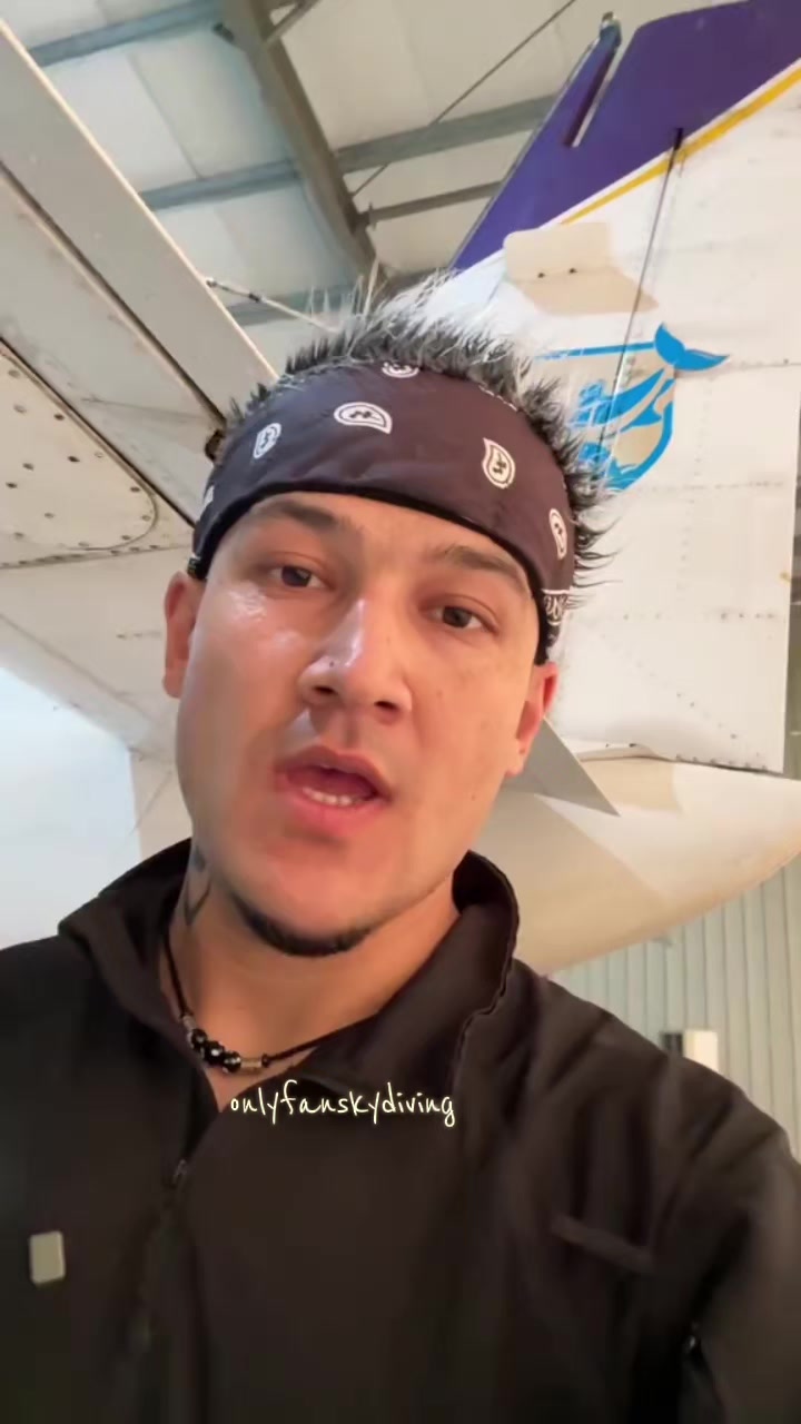 @onlyfanskydiving