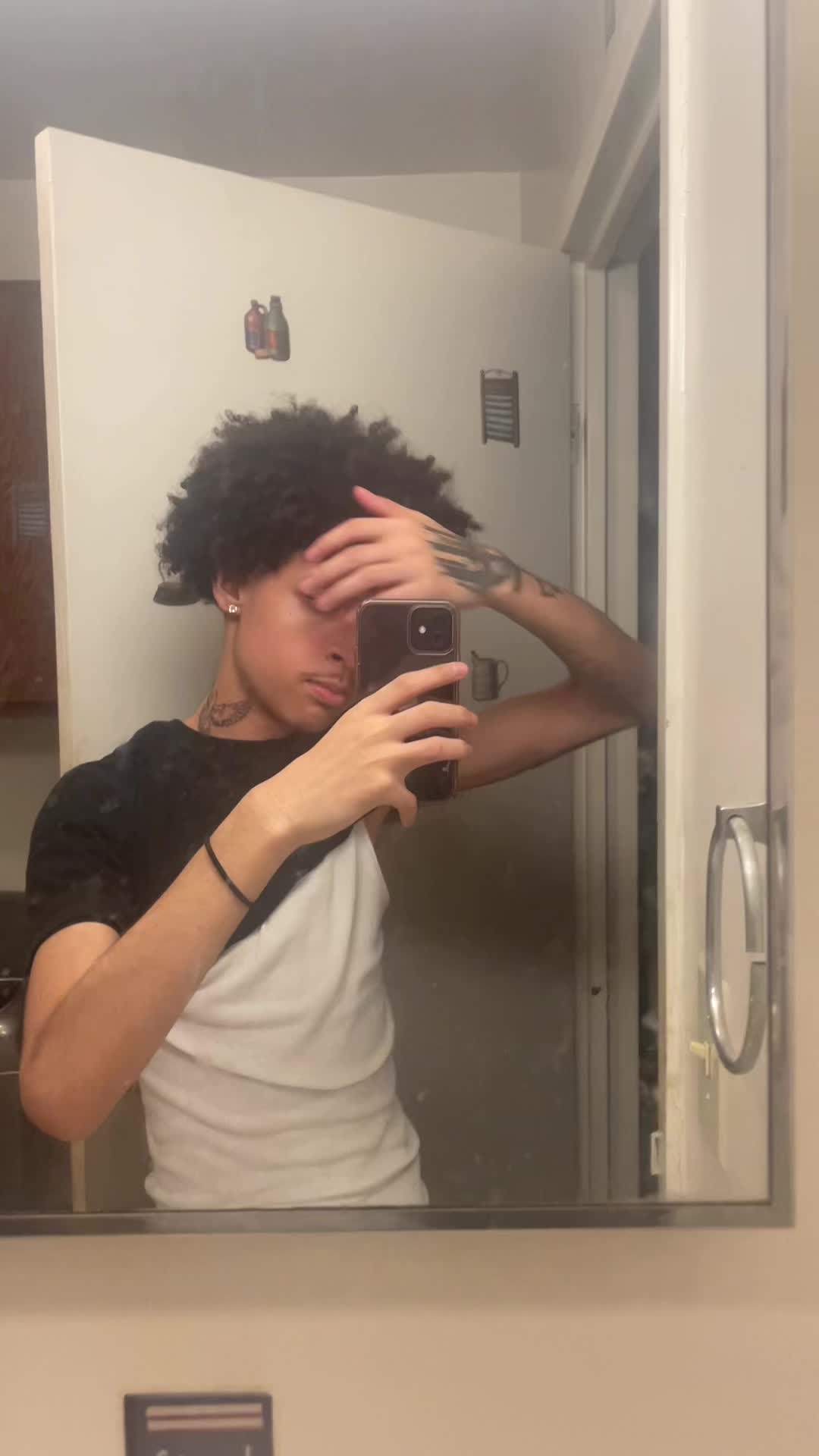 @Ilovelightskinswithbfs