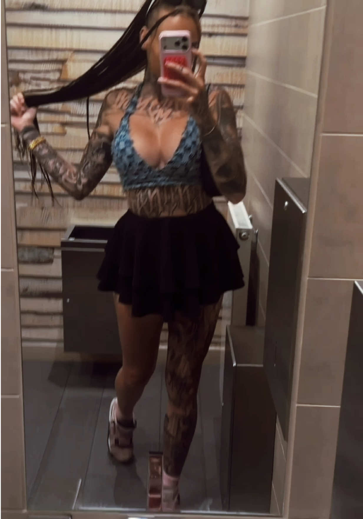 @Shirinbossbabe