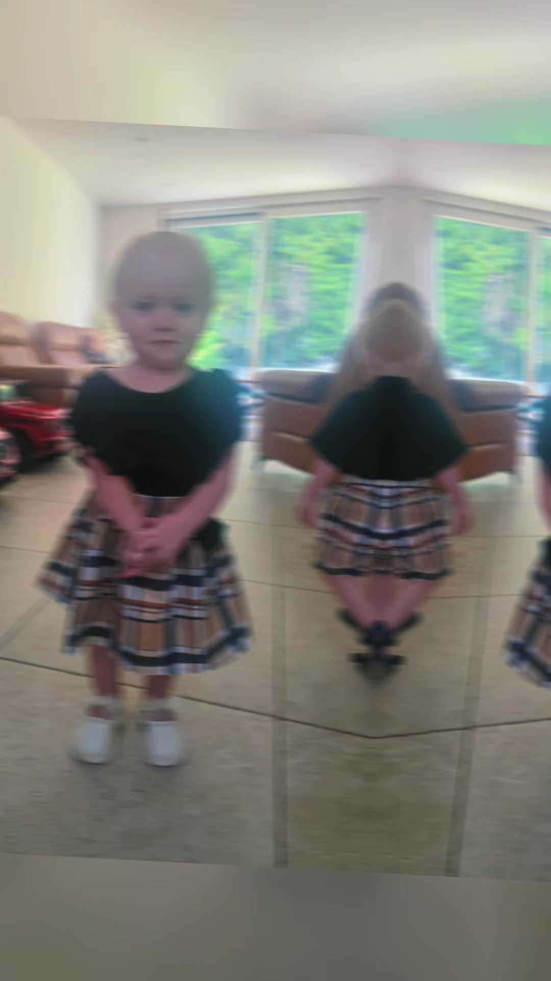 @mom's triplet+2