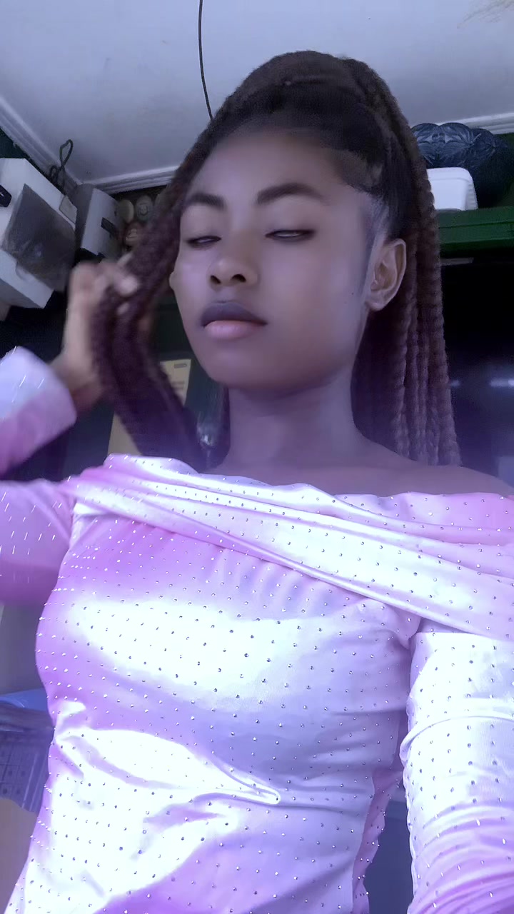 @๐Gladina๐๐