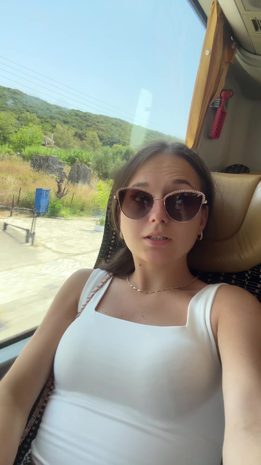 @Julia🩷🌴