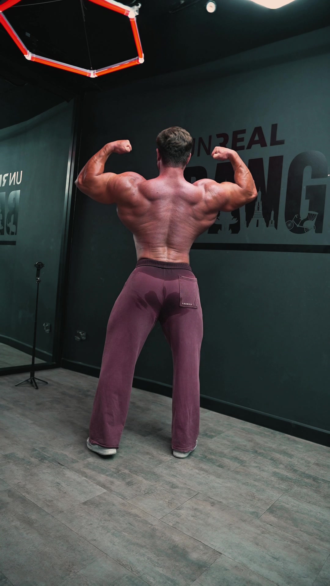 @anton_khrust