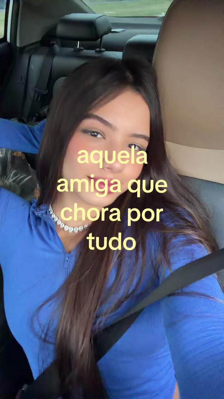 @nicolly_bom