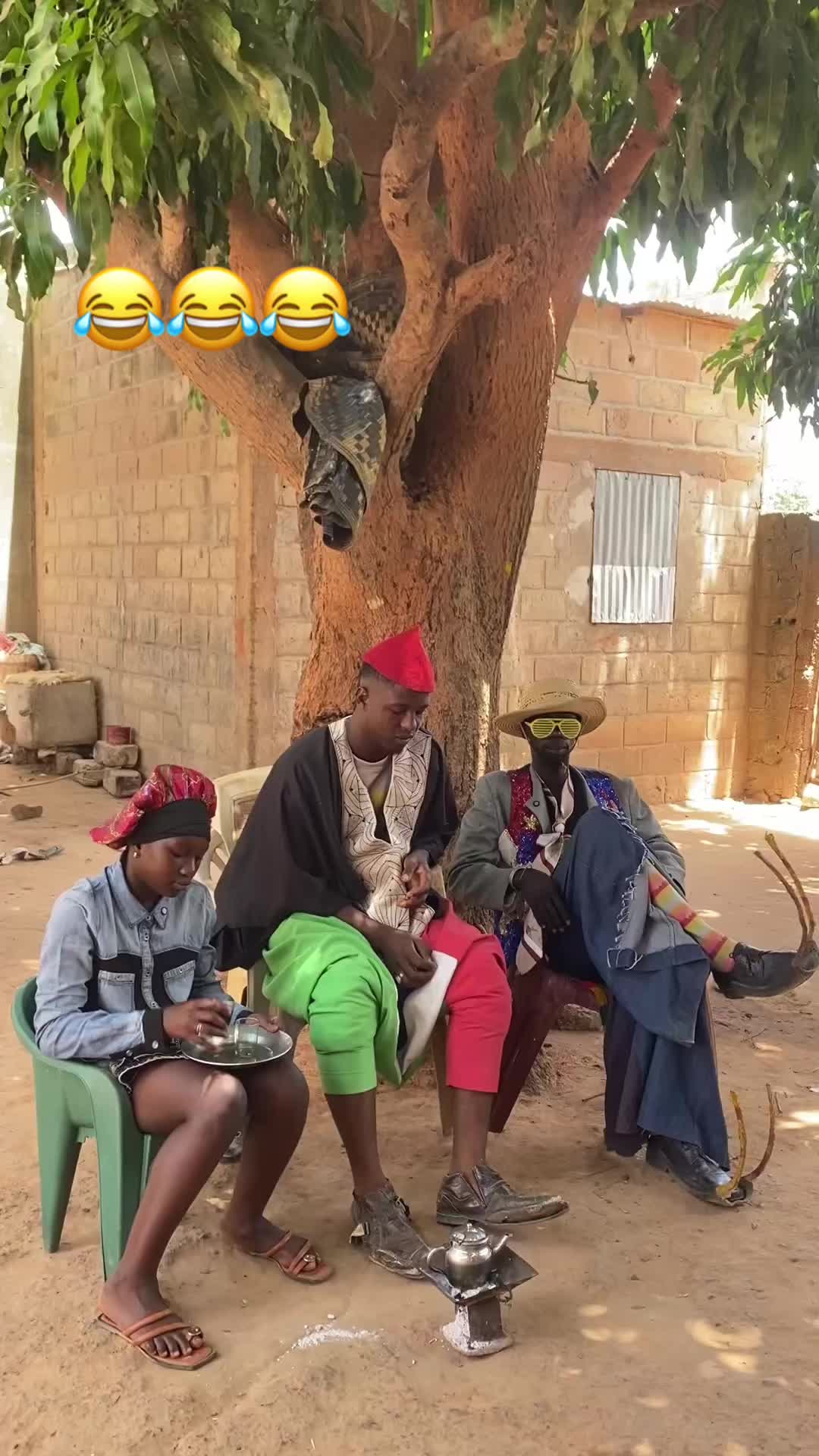 @kawcomedy1🇬🇲🇸🇳🇬🇳