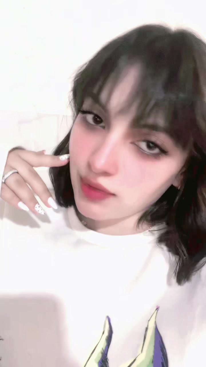 @m.o.n.a_salehii
