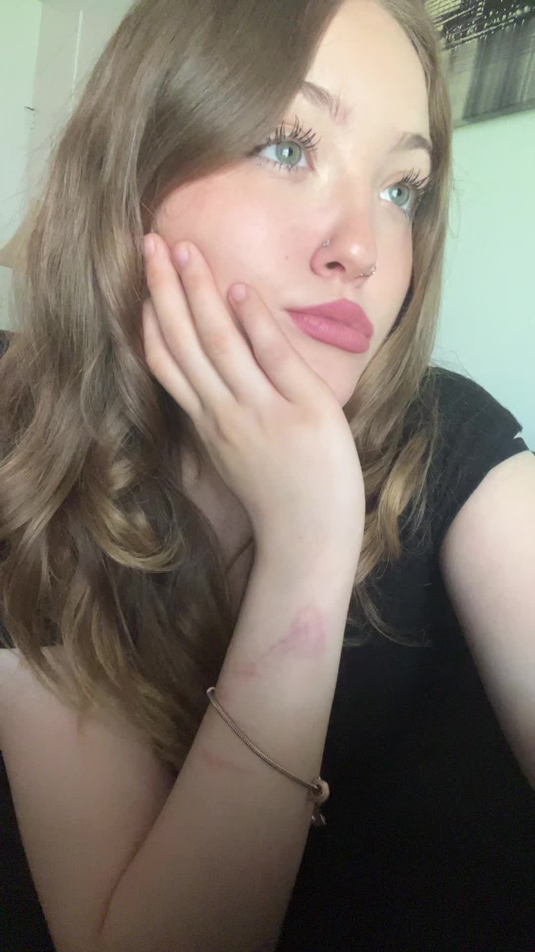@Izzybella😝🍃