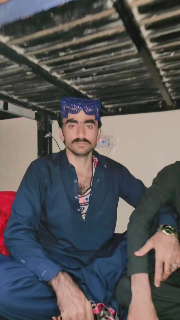 @🇦🇪✈️🇵🇰کنگ بوس سرور جکرانی