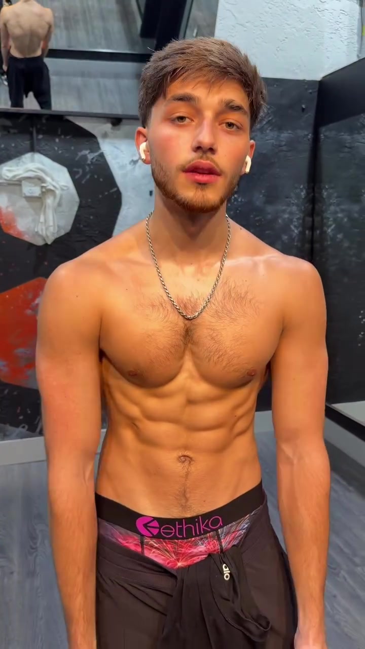 @leviorenusa