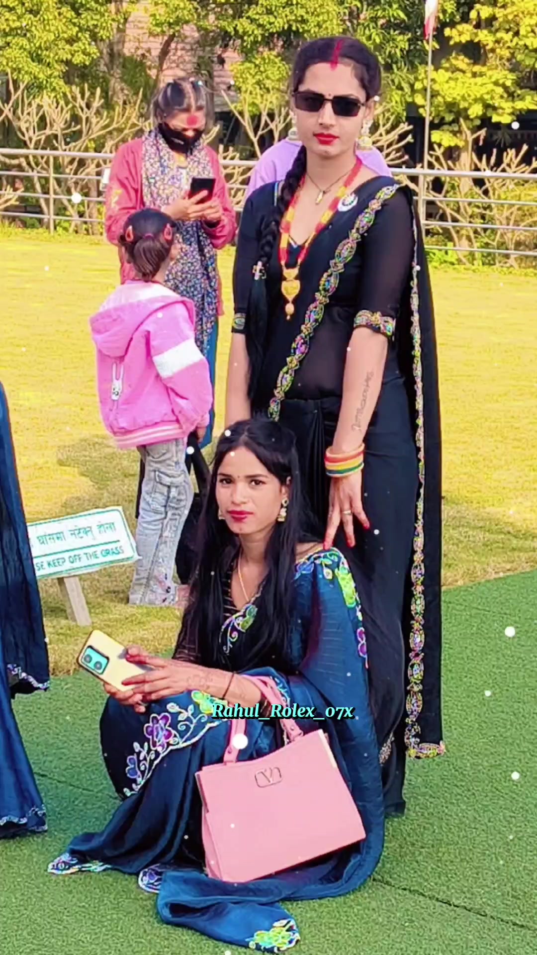 @✮★🦋  🎀  Ahirani  🎀 🦋