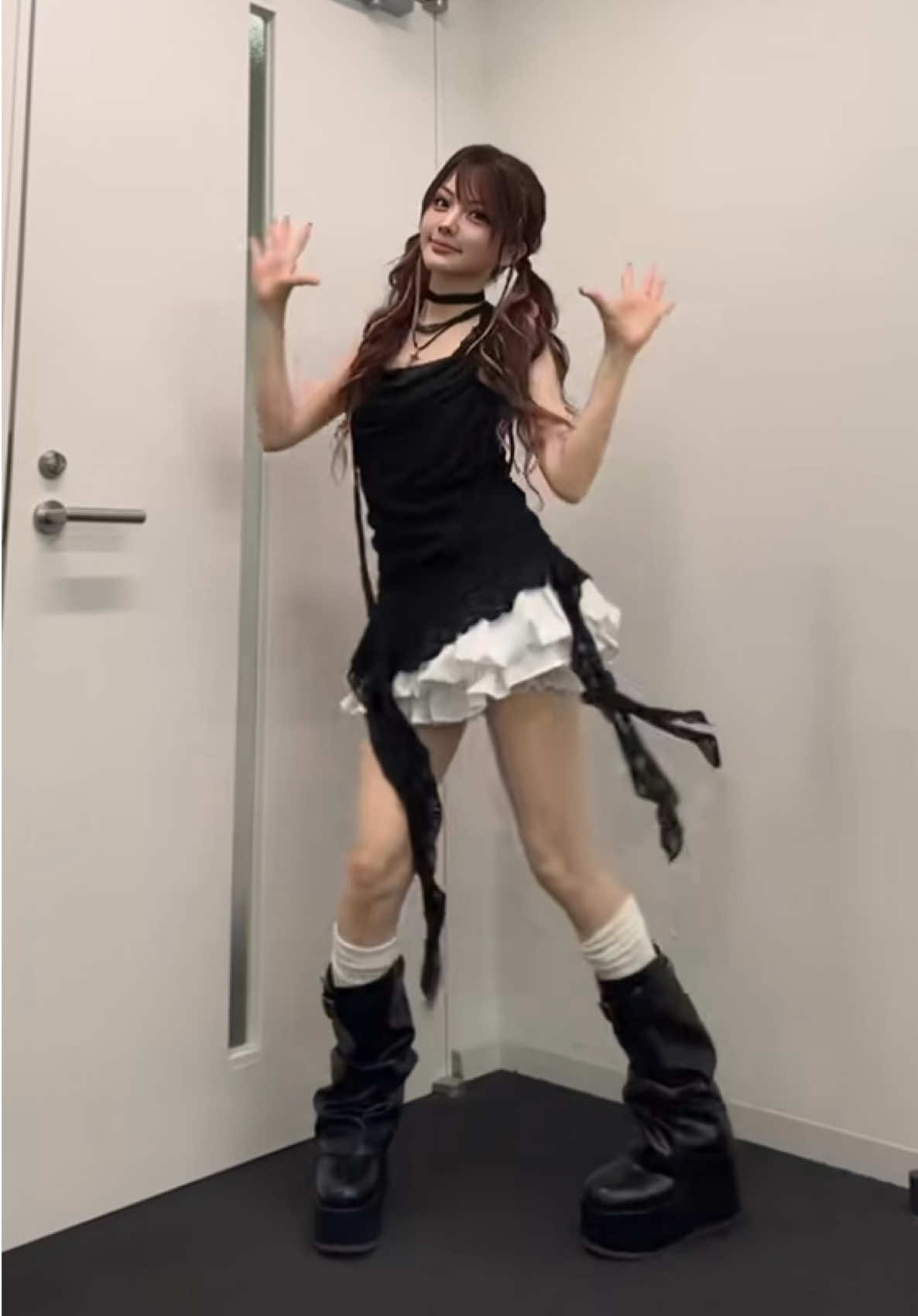 @田中れいな 公式