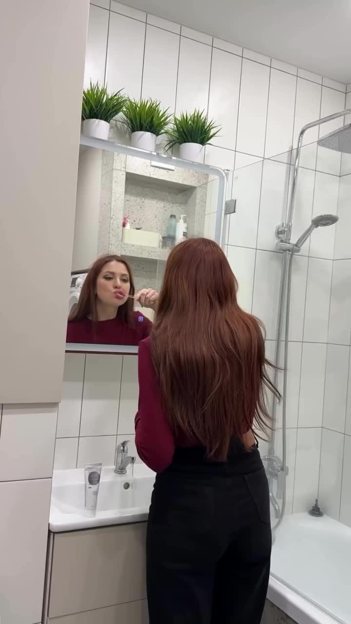 @yanna_artemeva