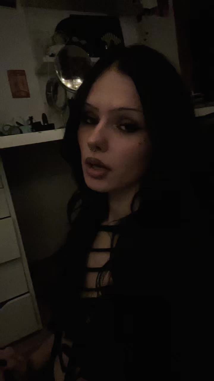 @julia