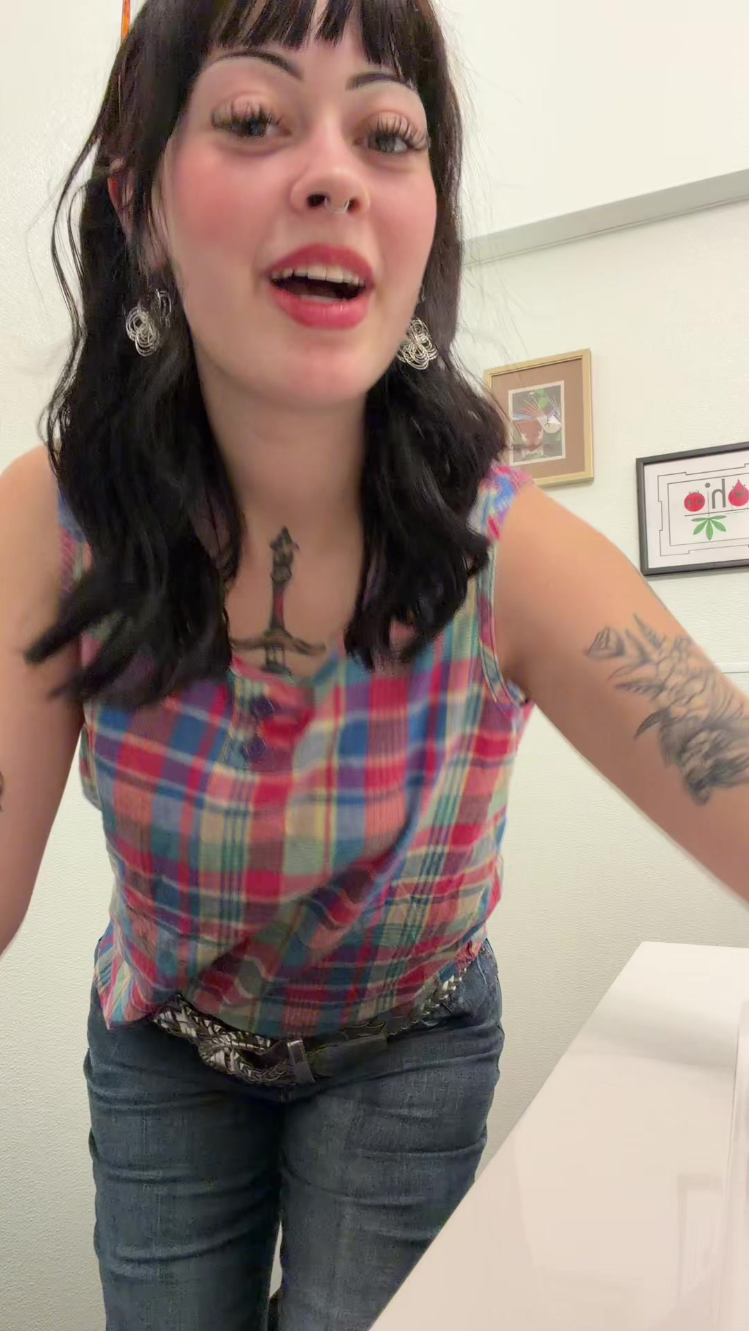 @ellasuewhatitdo