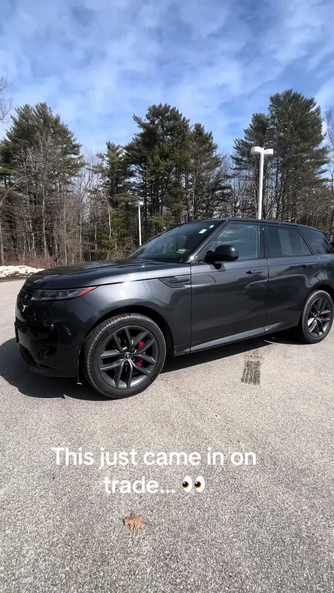 @SarahSellsLuxury