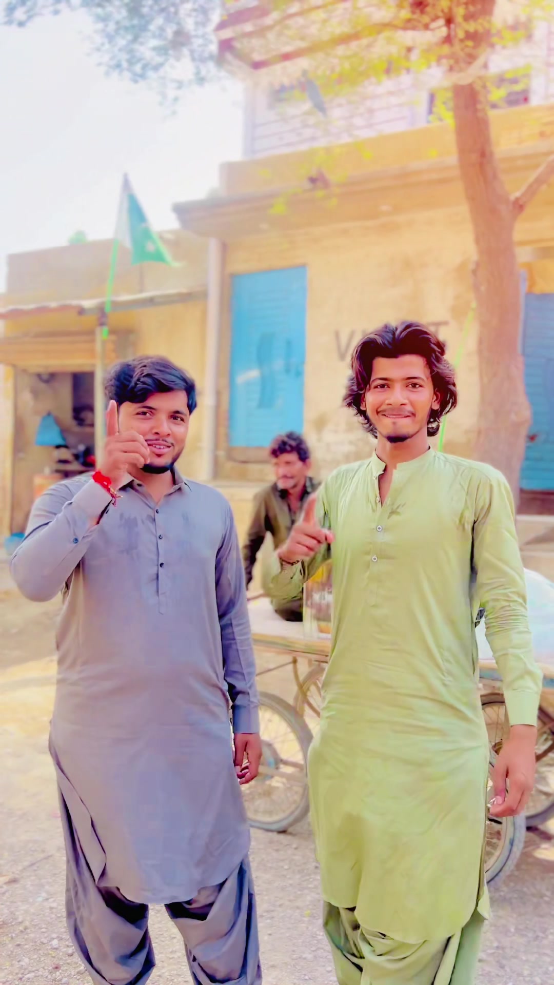 @Umesh JaANiii