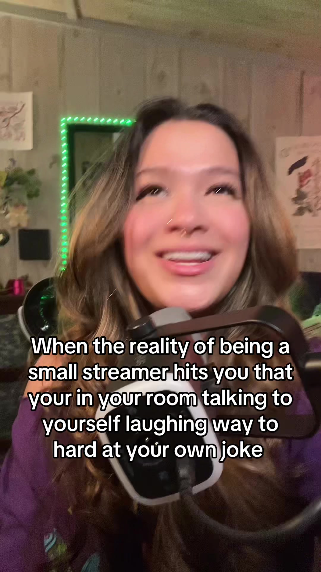 @Wavybee