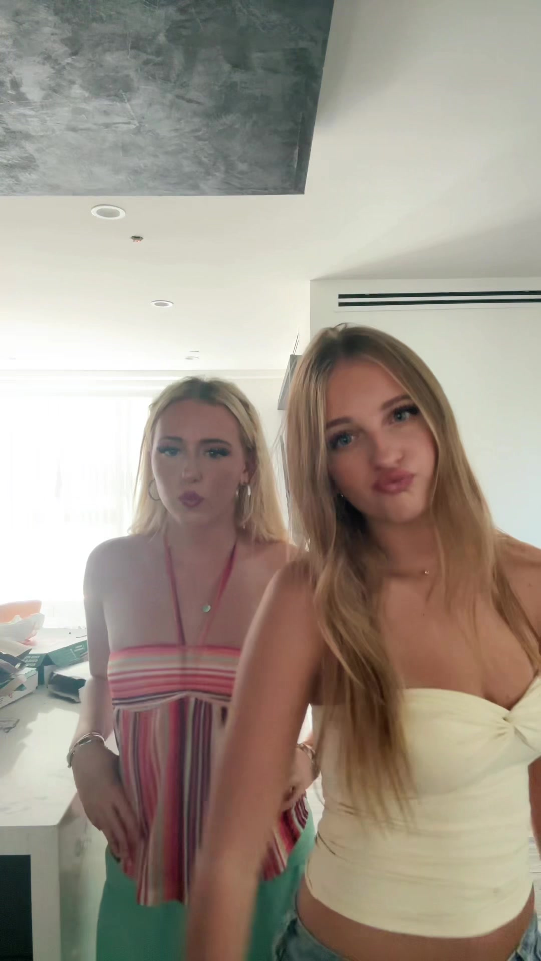 @𝐵𝒶𝒾𝓁𝑒𝓎
