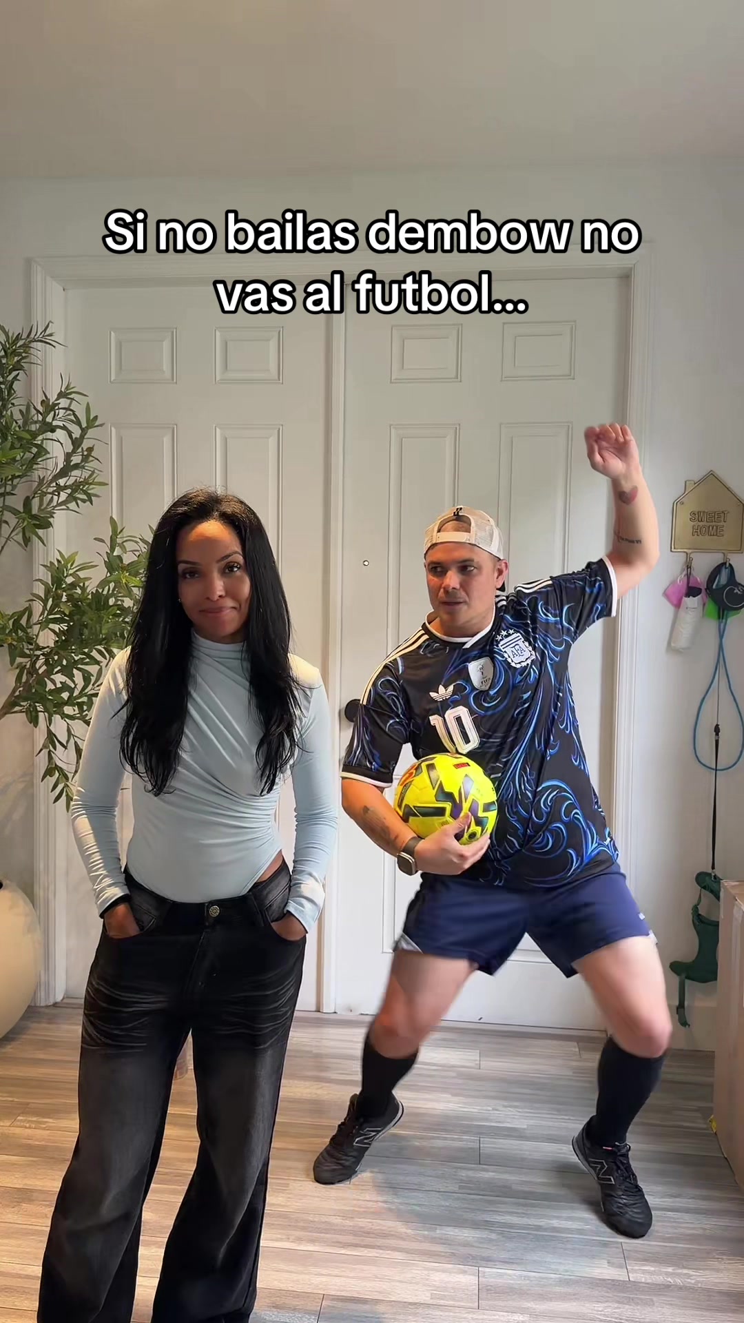 @JuanDeMontreal