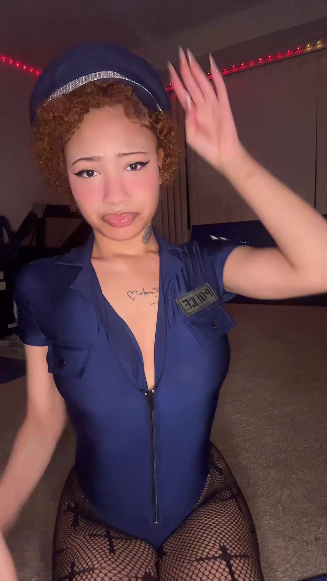 @💰.