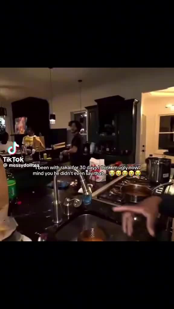 @youvsdaundrgrnd