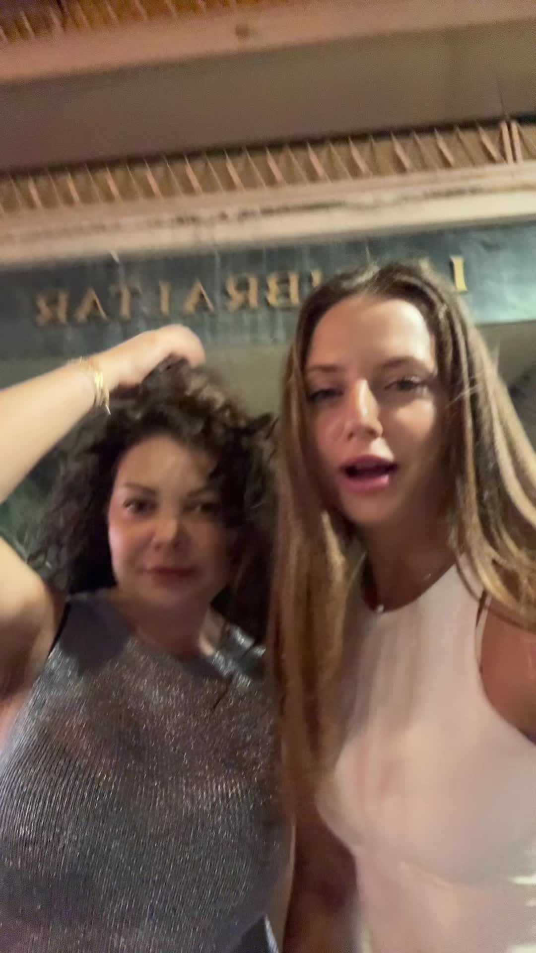 @Nadya Zaharov