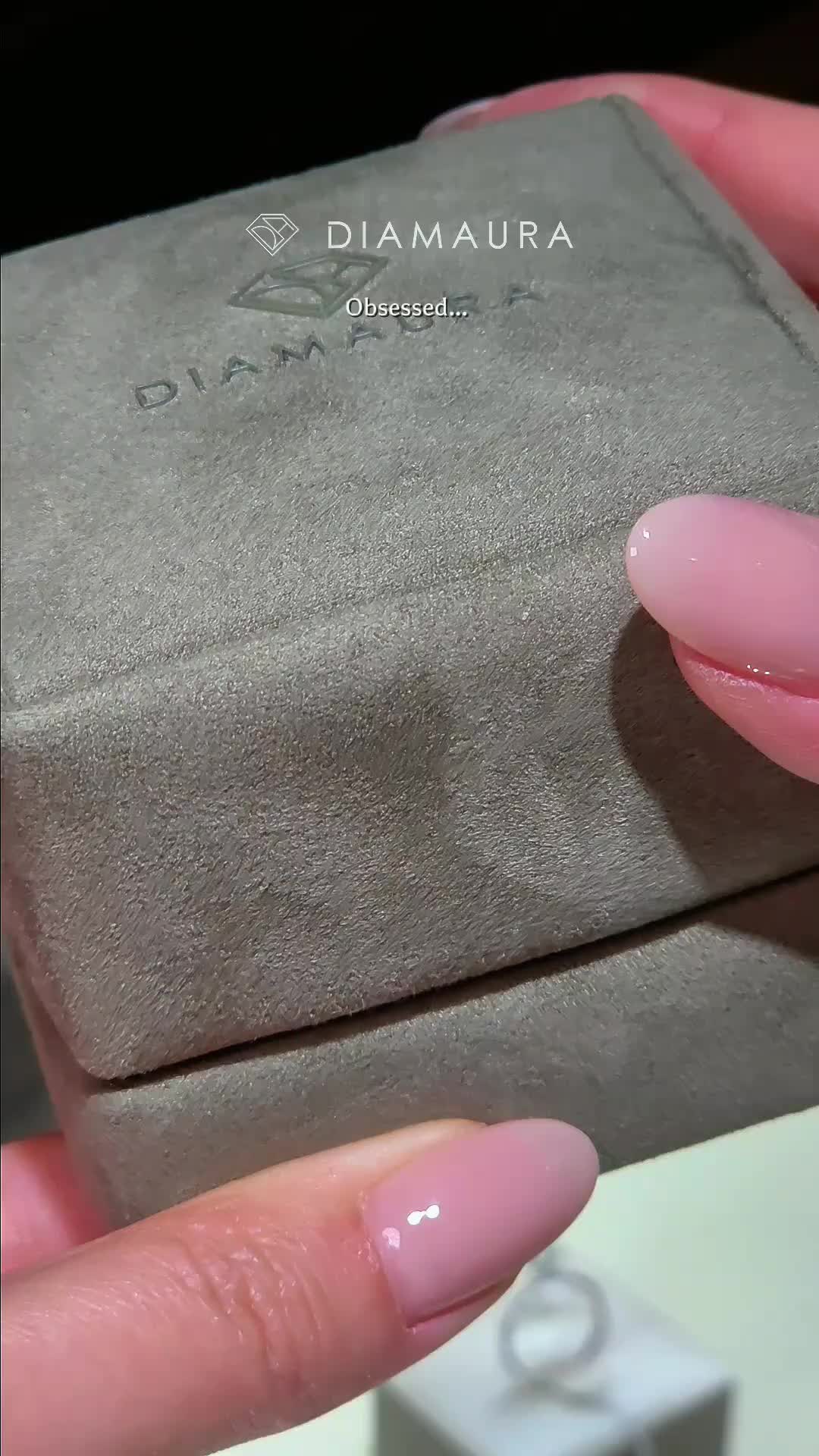 @DIAMAURA JEWELRY