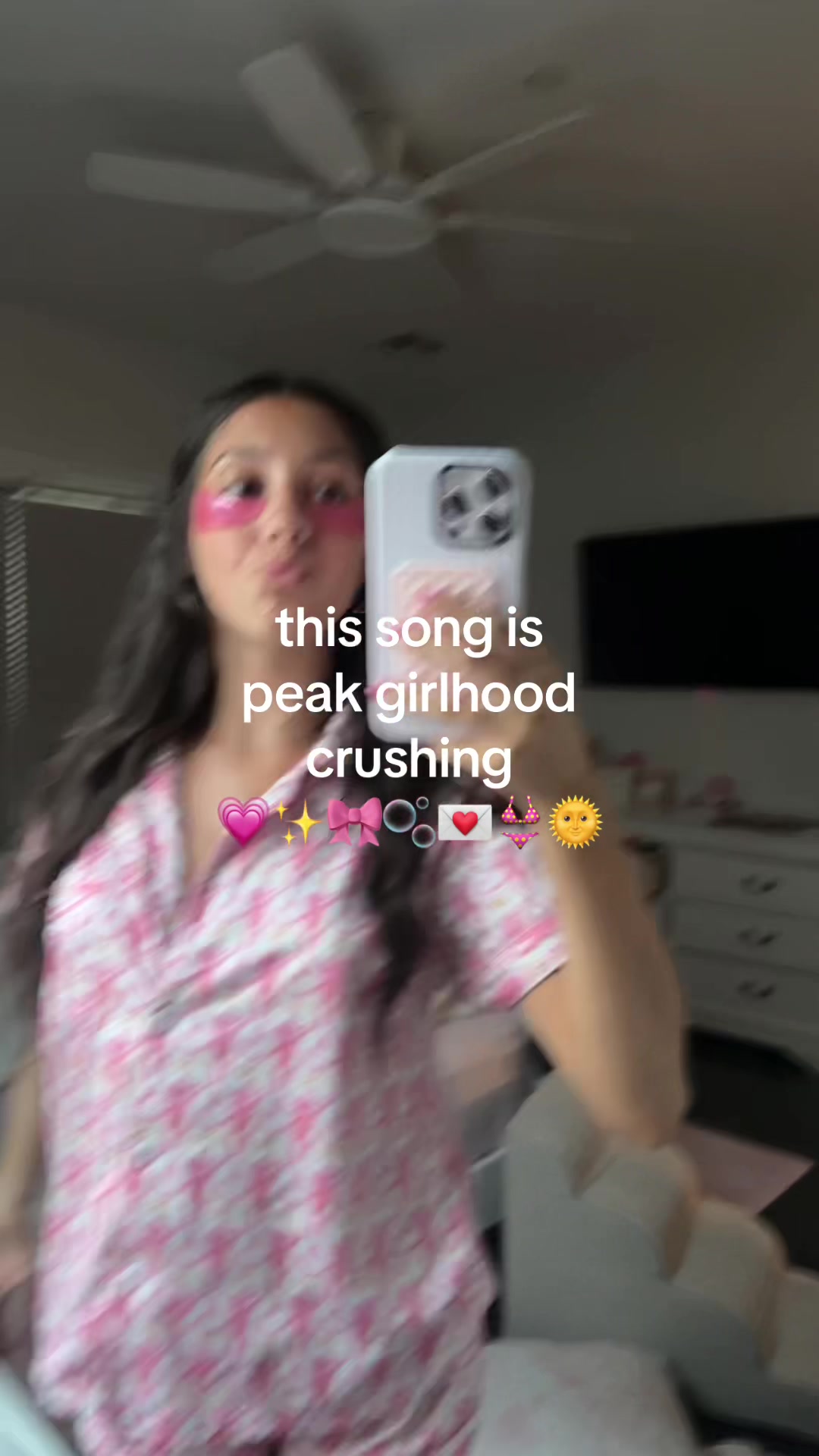@bella